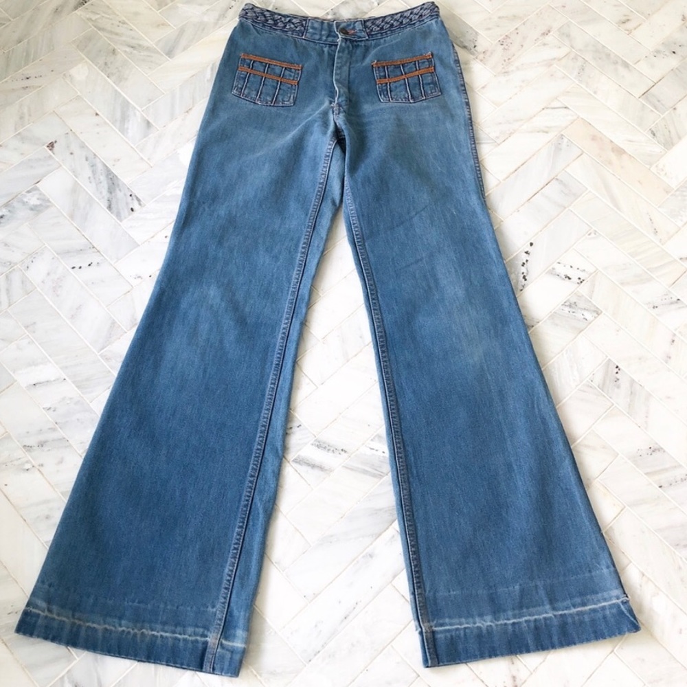 Vintage 1970s wide leg bell bottom jeans